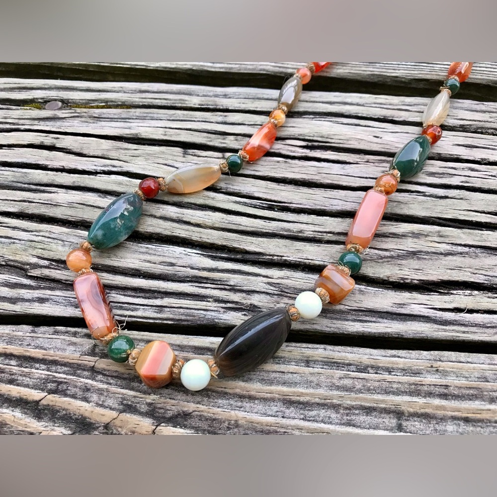 Vintage 70s Long Polished Stone Necklace Nice Quality Natural Earth Tones - Picture 2 of 6
